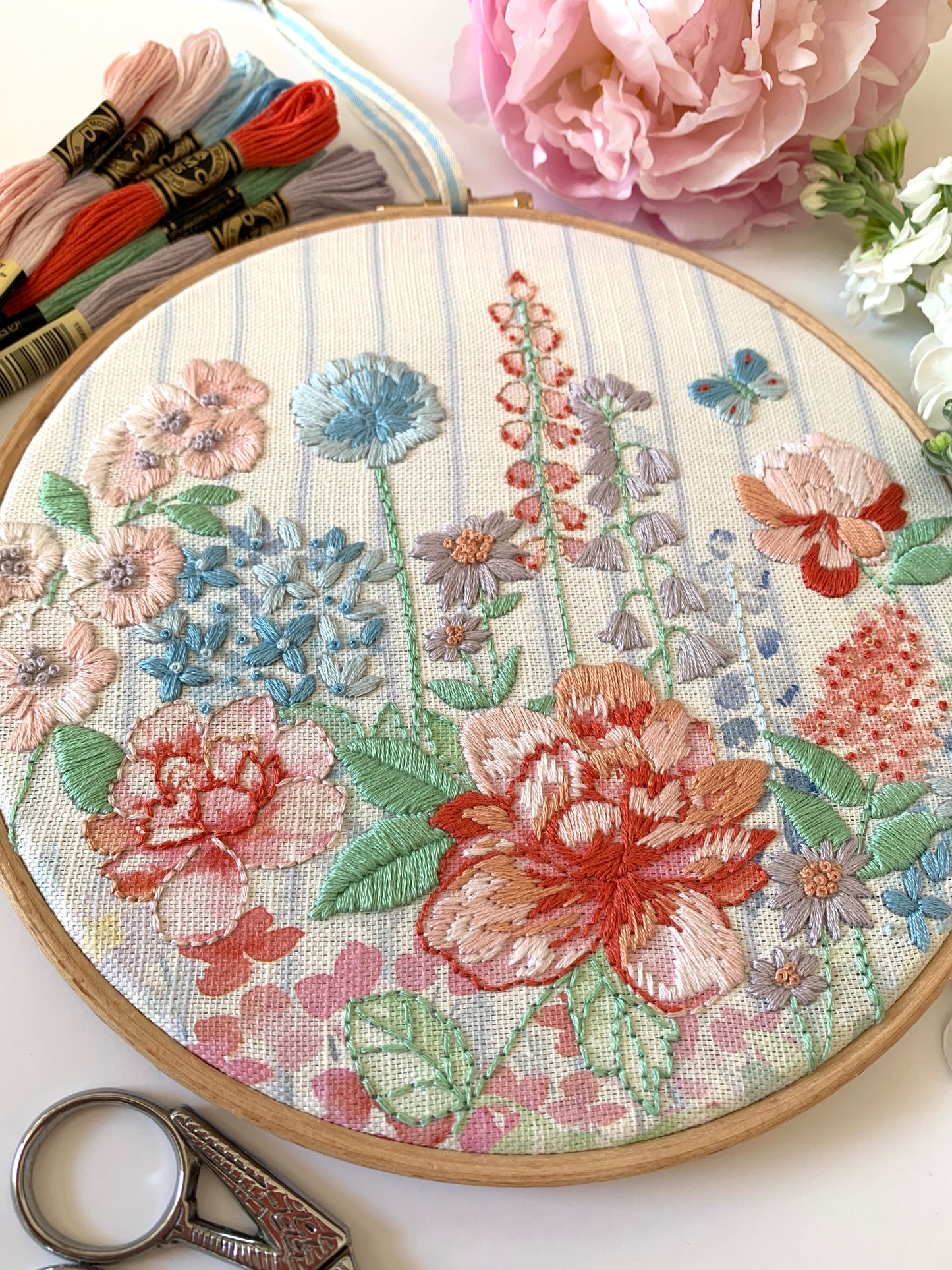 Lottie Embroidery kit