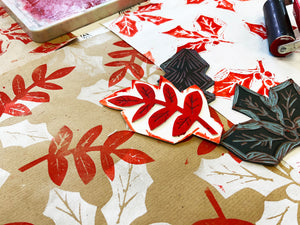 KIDS** Saturday 14th December 10-12pm Kids Christmas Wrapping paper Printing Workshop