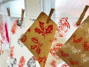 KIDS** Saturday 14th December 10-12pm Kids Christmas Wrapping paper Printing Workshop