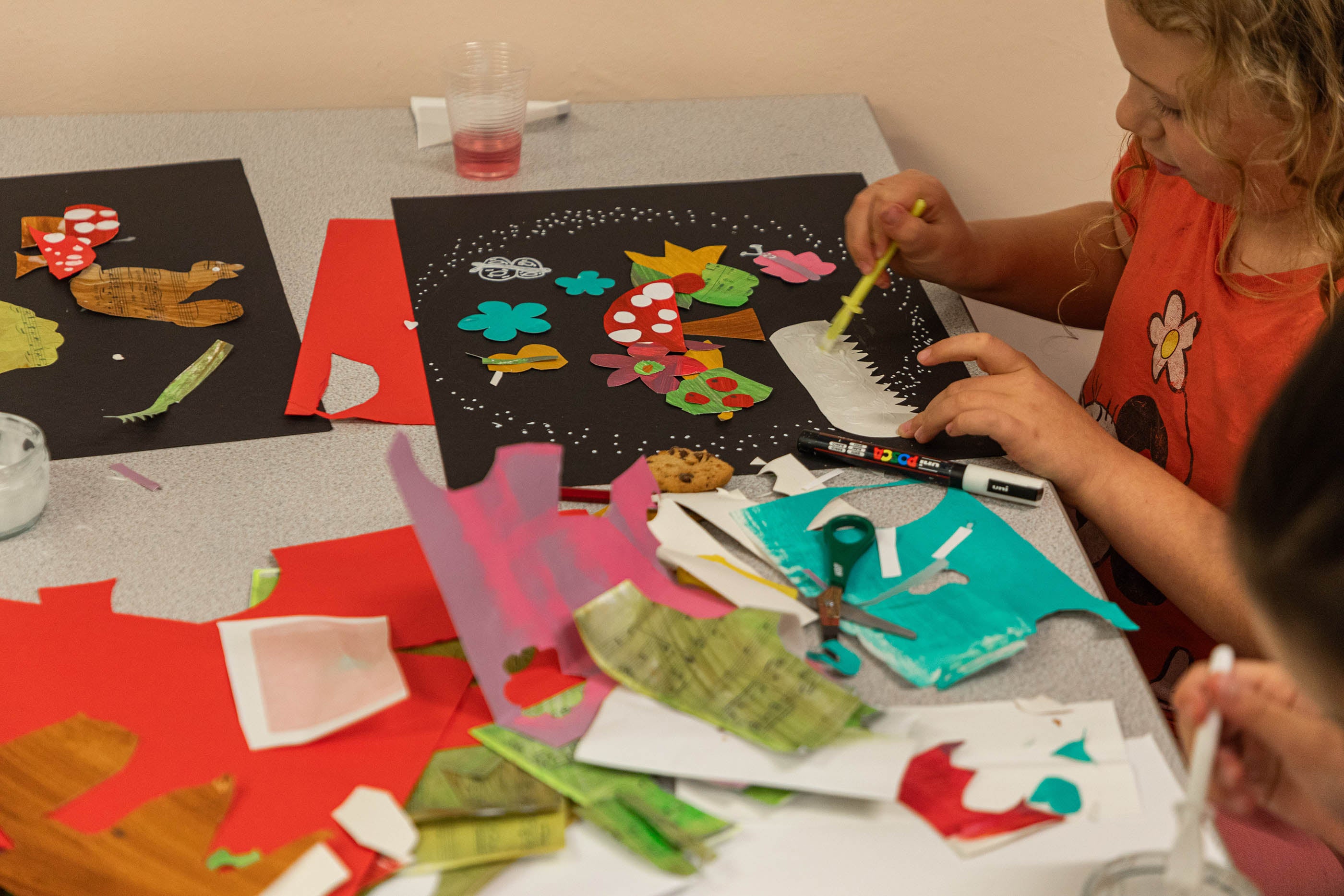 KIDS** Saturday 21st September 1:30-3pm. Kids Autumn Foliage Collage Masterpiece